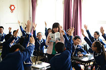 男生摸女生小穴网站君谊中学“新初中”